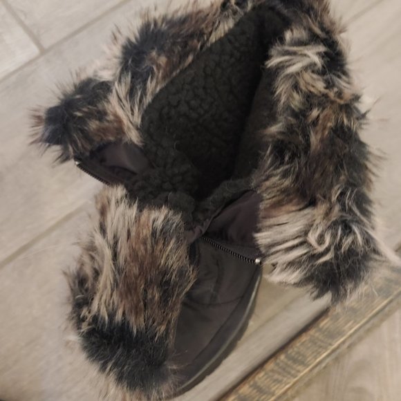 SpringStep Boots - Picture 6 of 6